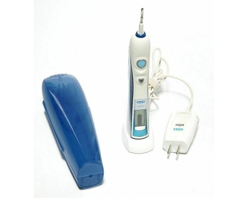 Oral-B Triumph 5000 Wireless SMARTGUIDE D32.576.5X, белая с футляром