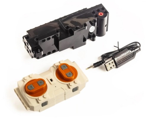 Конструктор Mould King 13026  Зеленый внедорожник с ДУ